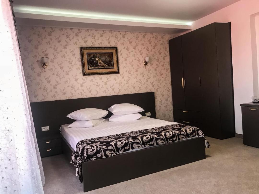 Geani Hotel Năvodari Exterior foto